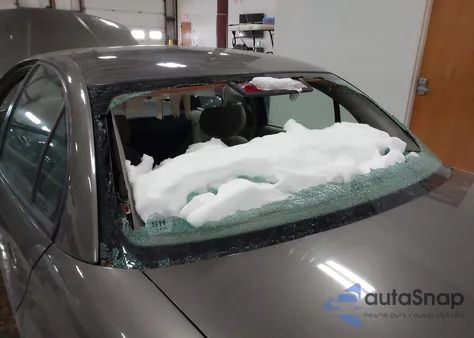 2000 Saturn Sl2 from USA, damaged, VIN 1G8ZK5273YZ233882